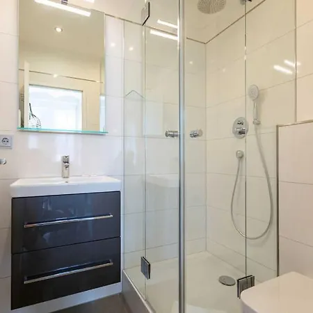 Apartment Albertine App 02 *