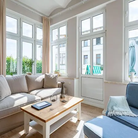 Apartment Albertine App 02 *